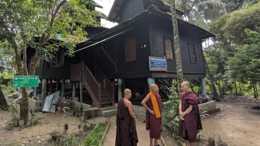 রামুতে বৌদ্ধ বিহার থেকে ভিক্ষুর ঝুলন্ত মরদেহ উদ্ধার